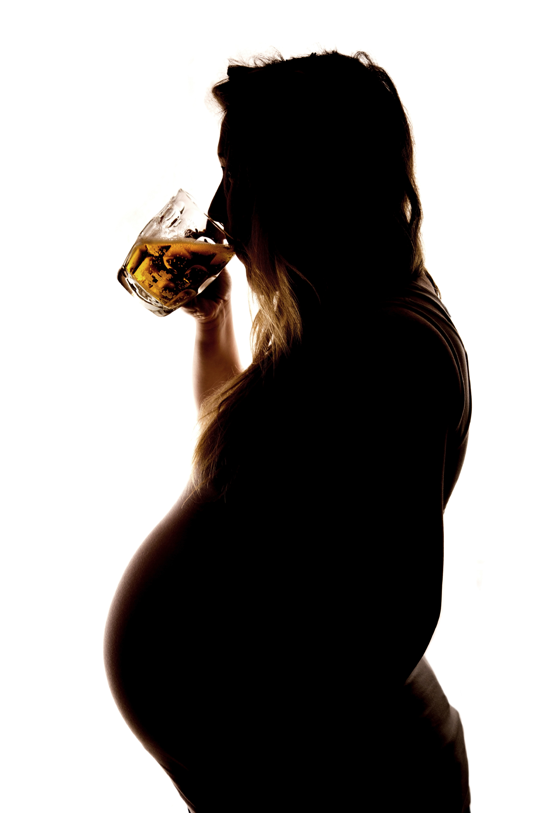 Should It Be Illegal to Deny a Pregnant Woman a Drink?