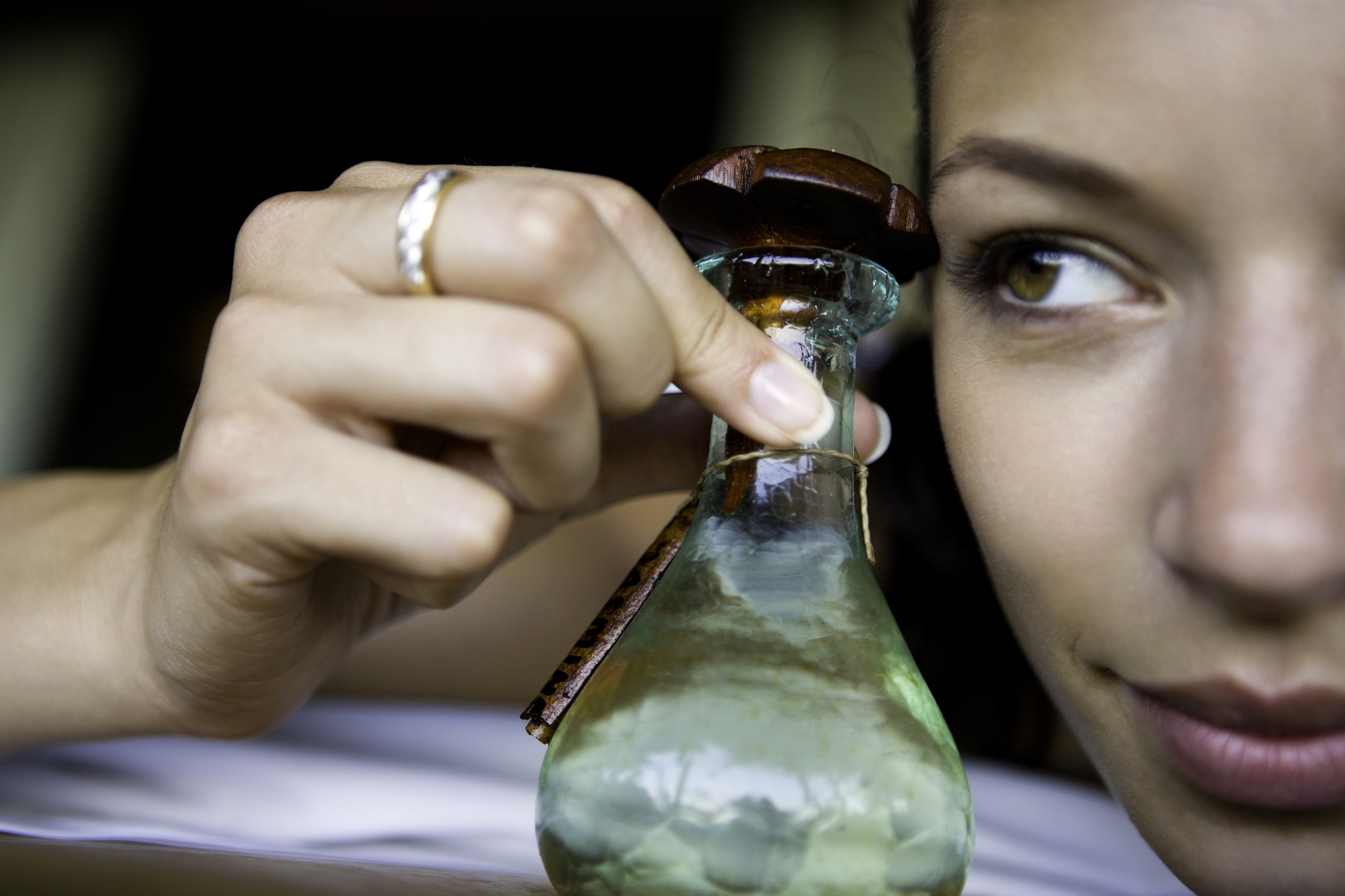 72 Russians Died After Drinking Scented Bath Oil