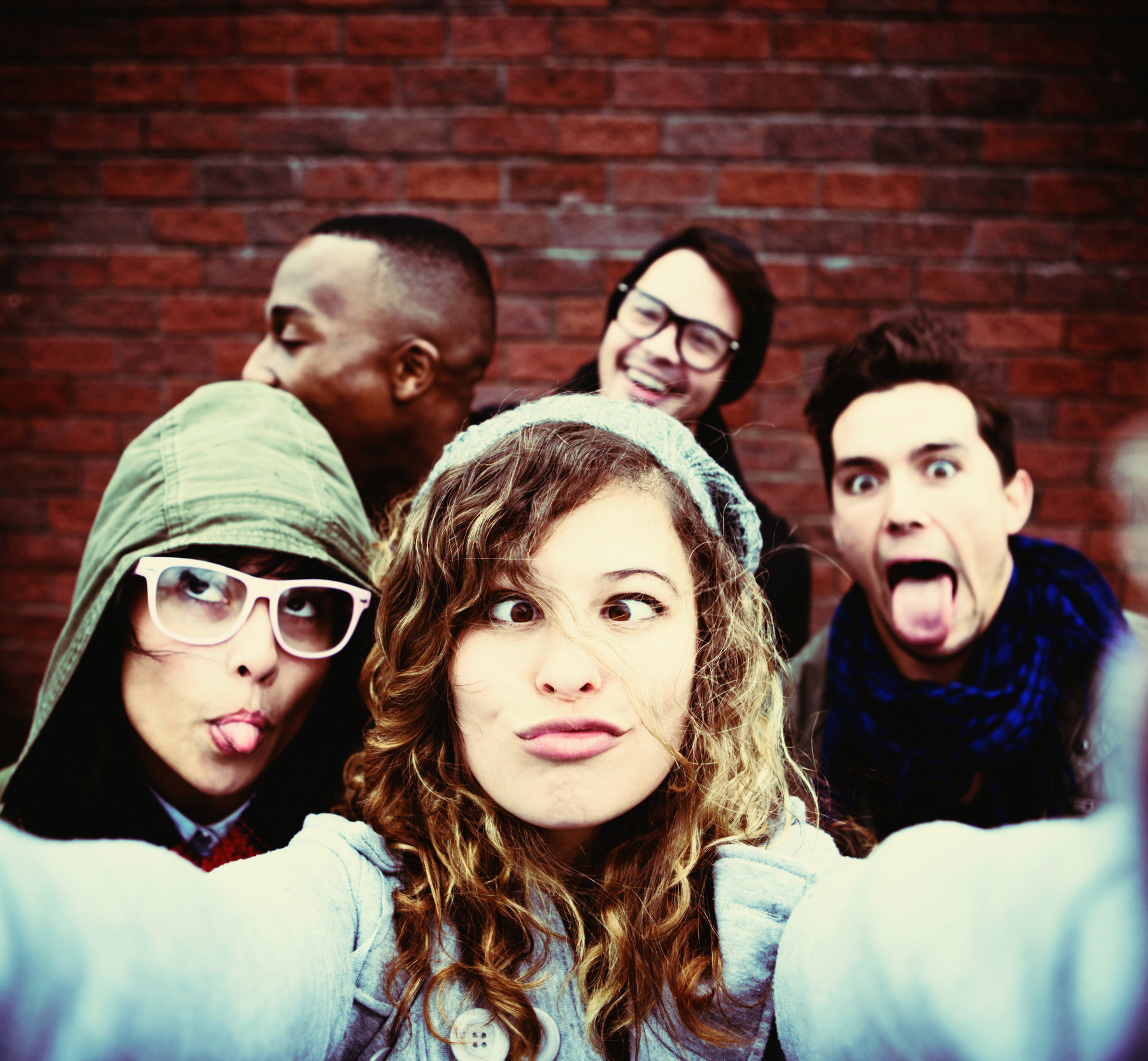 3 Kinds of Selfie Takers Out There: Which Kind Are You?